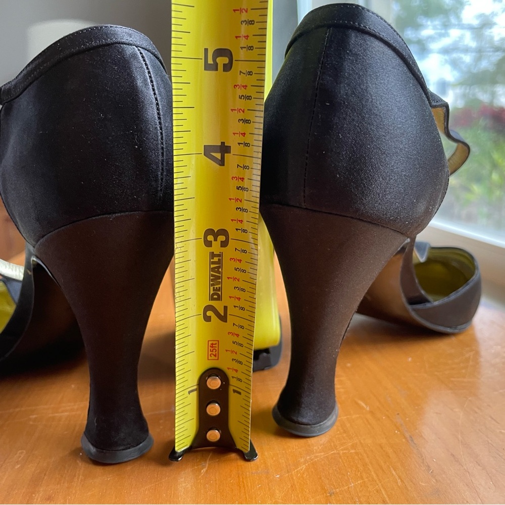 CHANEL black satin heels, size 39 - Picture 7 of 10